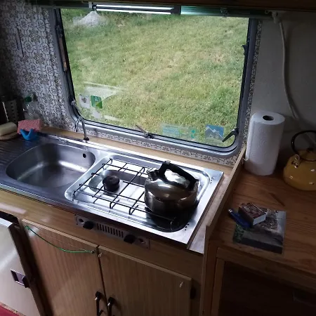 Charmante Caravane Dans Un Ecrin De Nature *